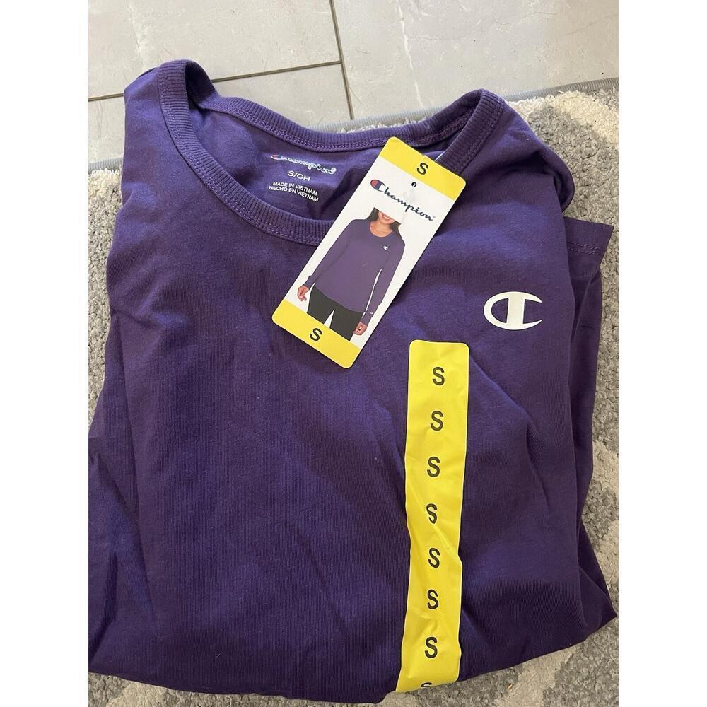 Womens Champion Long sleeve Shirt (Size Small) Y14